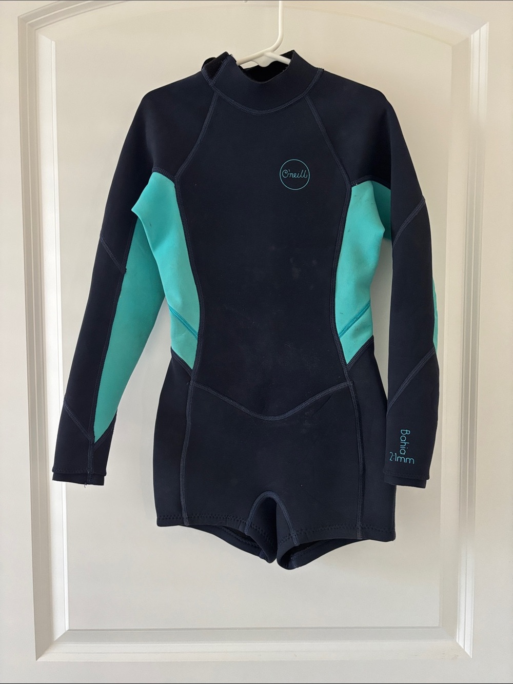 O'Neill Girls size 10-Short Sleeve Shorty Wetsuit in Black & Teal